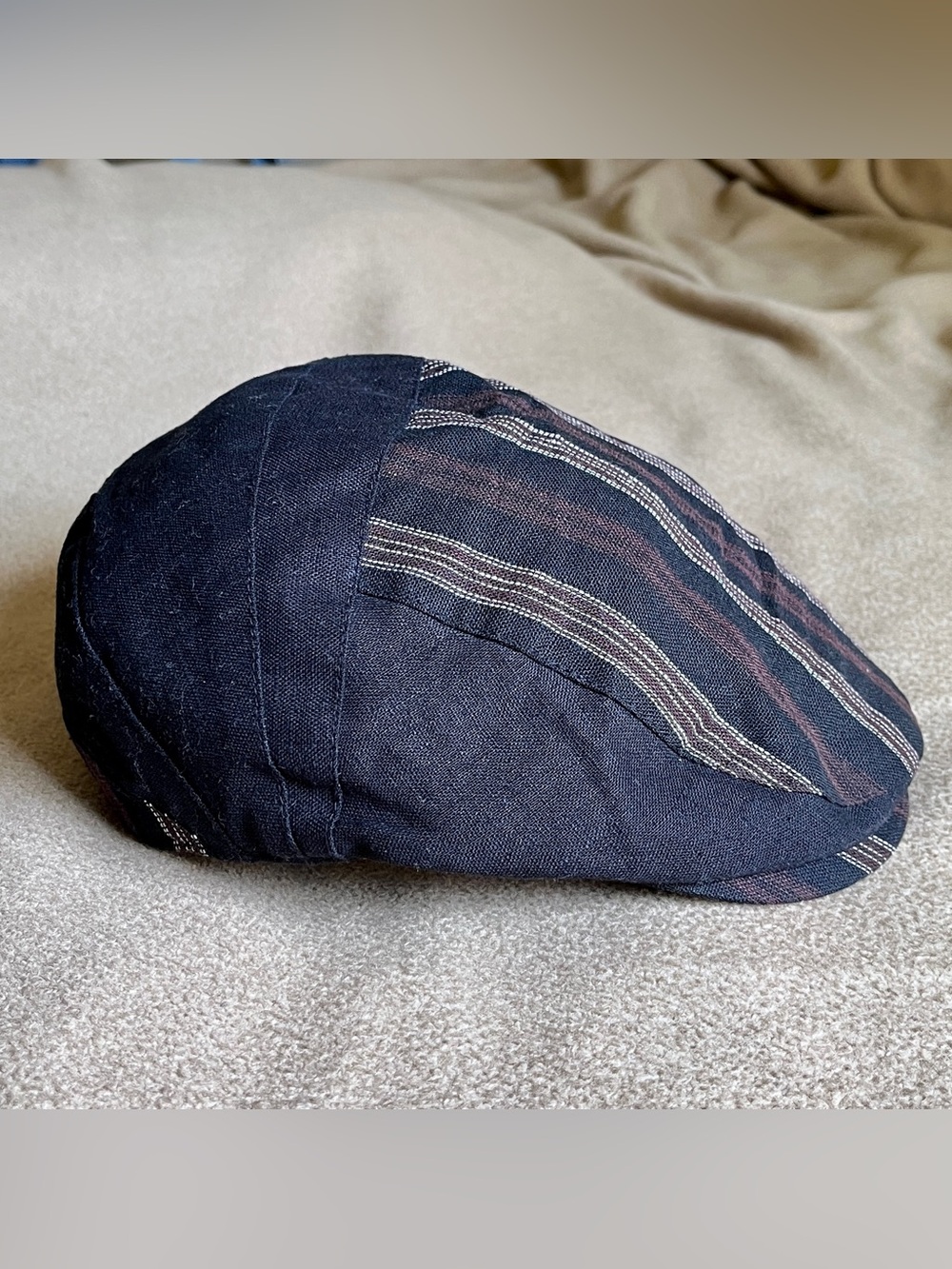Cappello men's black stripe flat cap size L/XL